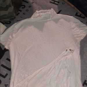 FOREVER 21 turtleneck -t shirt